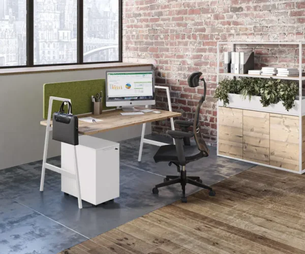 buronomic-alto-bureau-individuel-avec-panneau-frontal-blanc-timber-877x640.jpg